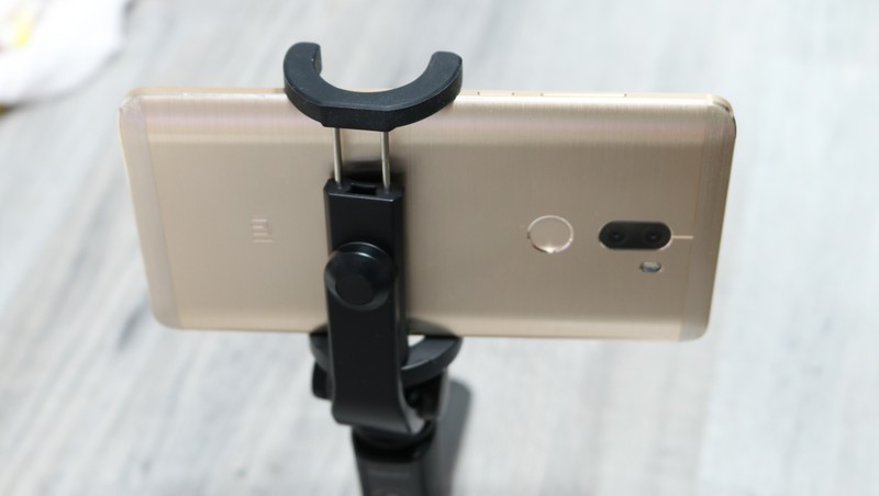 MEIZU Bluetooth Remote Control Selfie Stick (6)