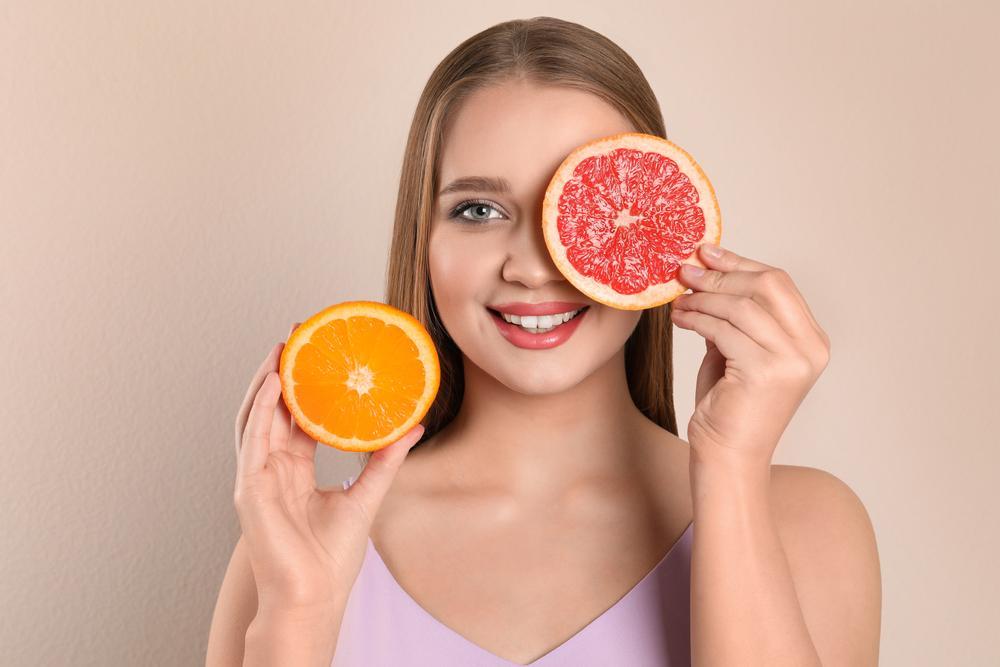 De ce este vitamina C benefica pentru tenul tau