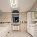 Aerisire baie fără geam: cum alegi ventilatorul
